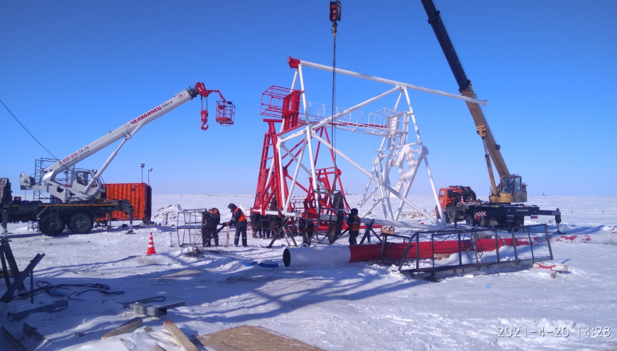 Совмещенная факельная установка для обустройства Песцового месторождения